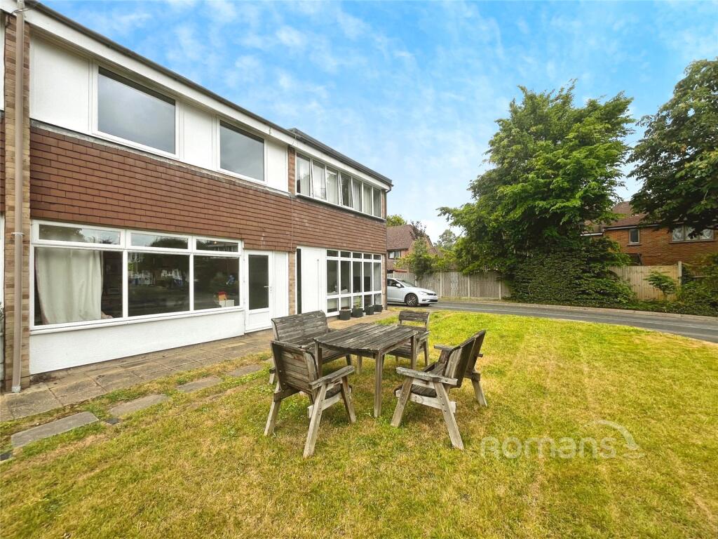 Main image of property: Castle Court, Maidenhead, Berkshire