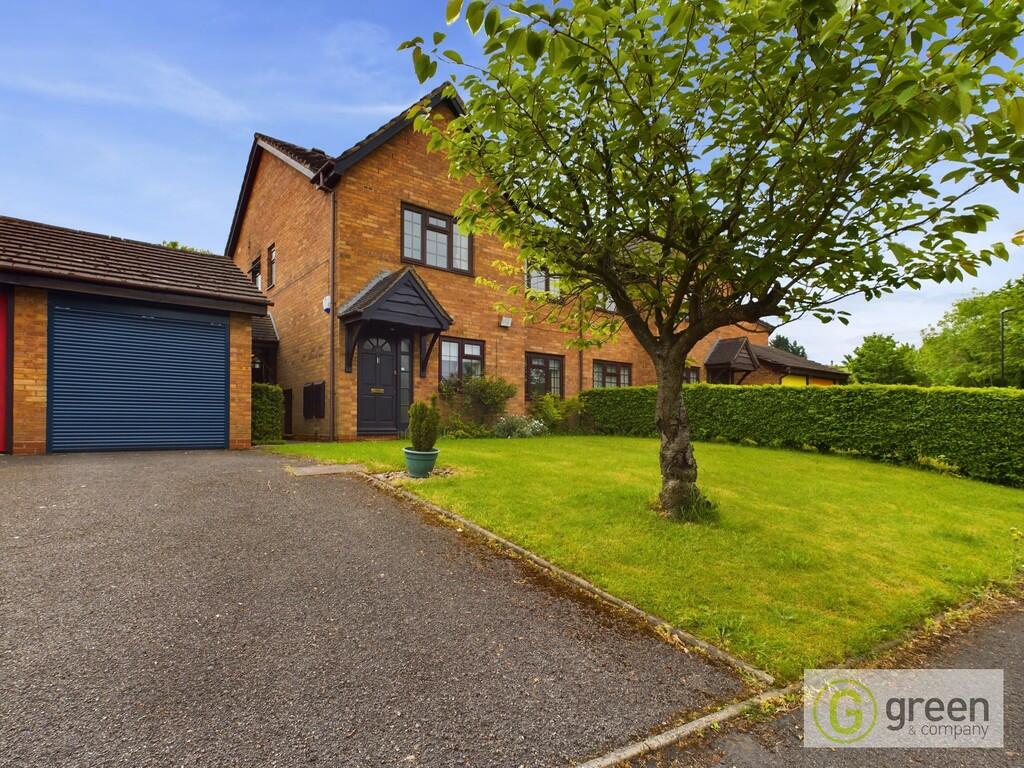 2 bedroom ground floor for sale in Shelley Drive, Four Oaks, B74