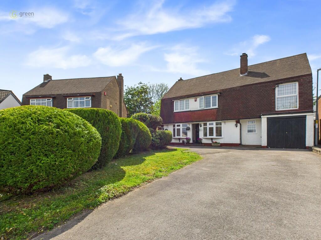 Main image of property: Thornhill Park, Streetly