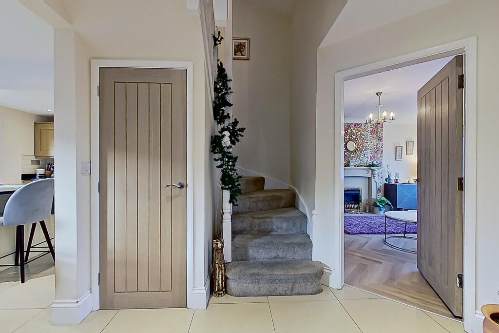 Additional property image - Warren House Walk, Walmley
