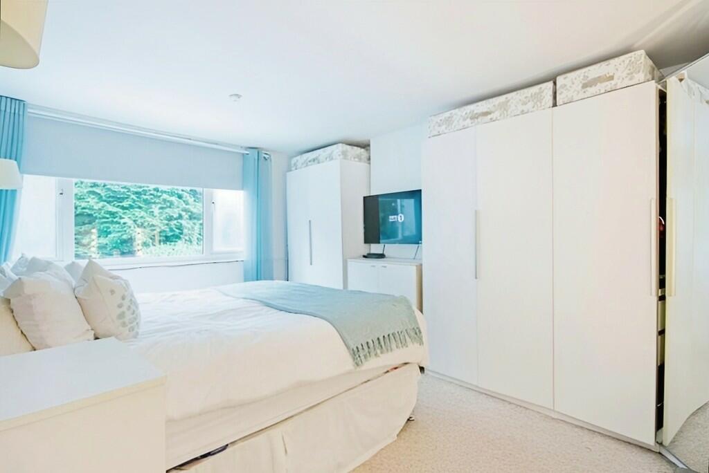 Additional property image - Jerrard Drive, Sutton Coldfield