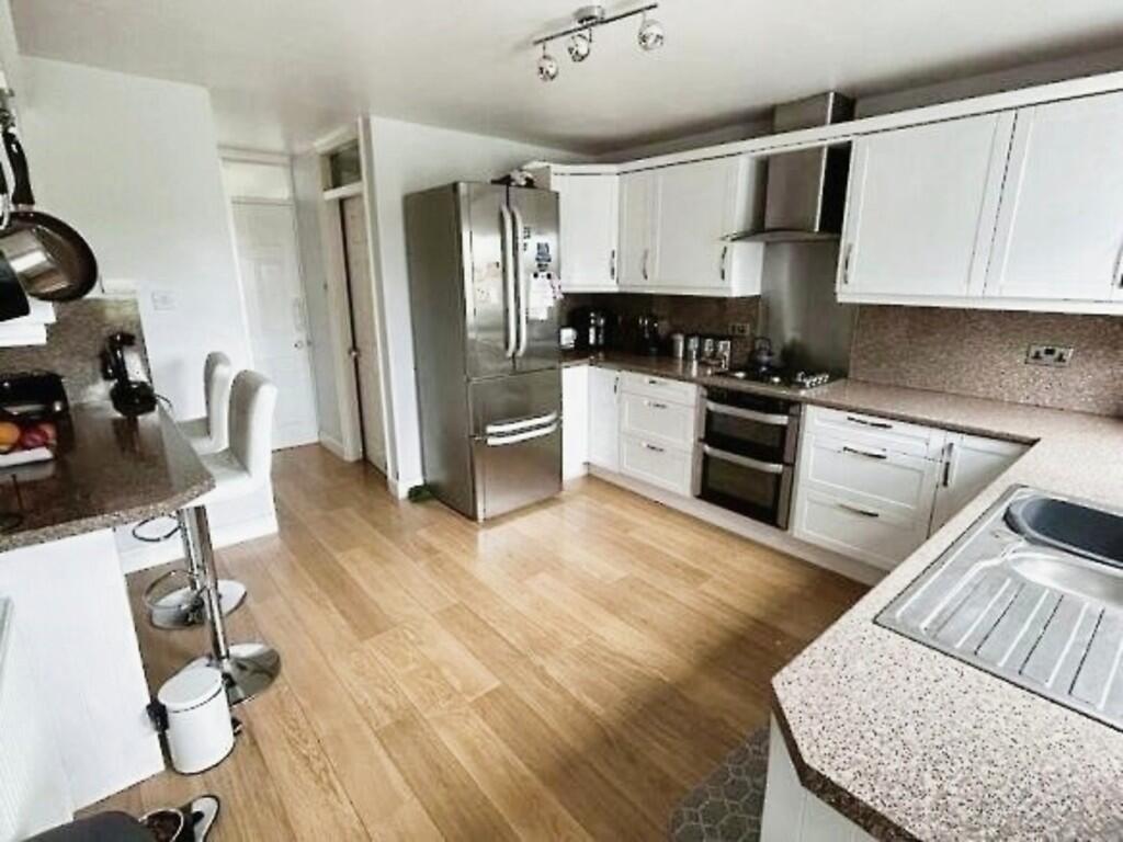 Additional property image - Shottery Close, Walmley