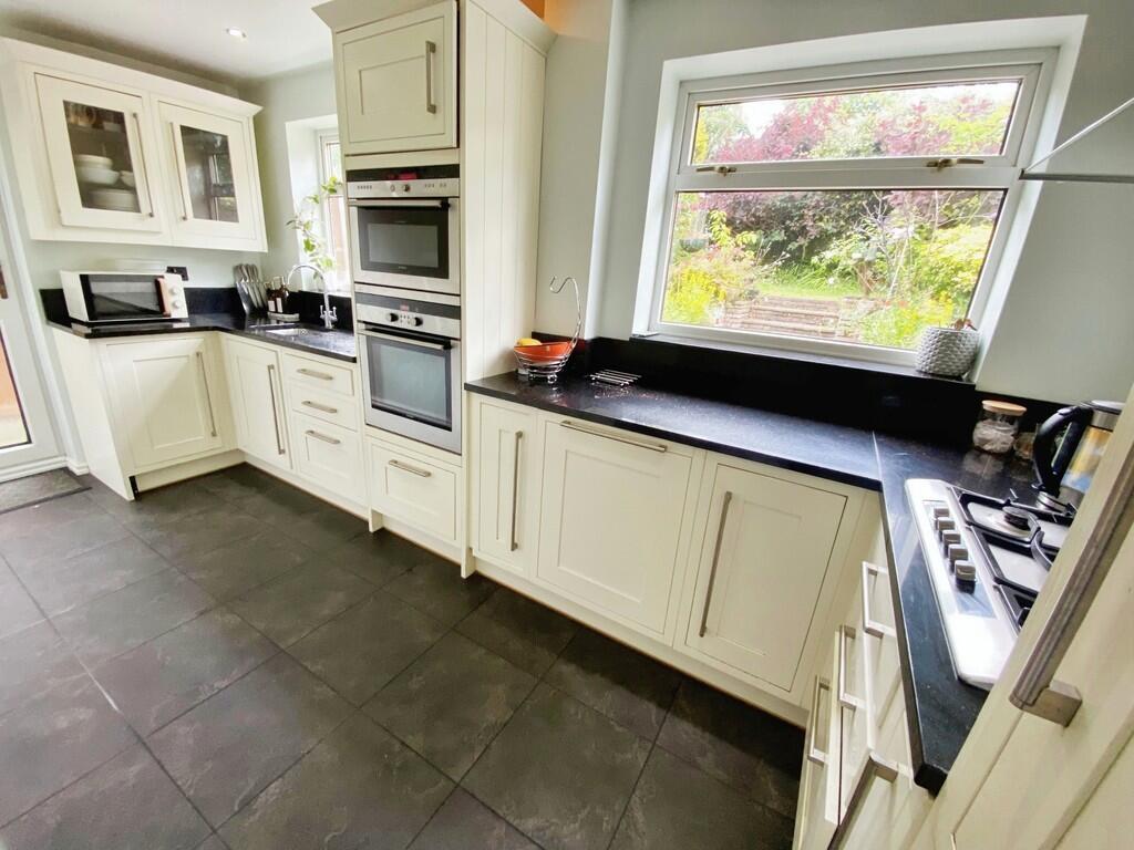 Additional property image - Mills Avenue, New Halll