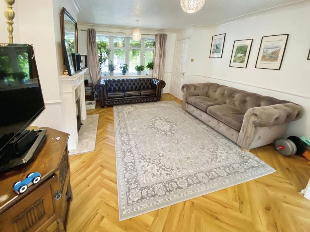 Additional property image - Mills Avenue, New Halll