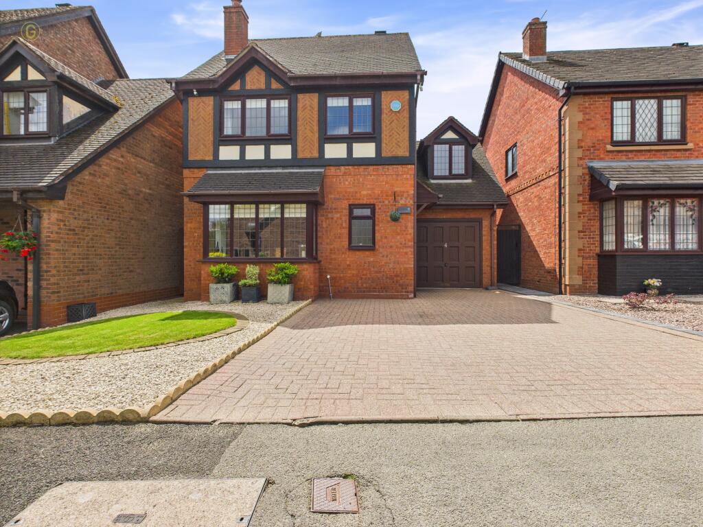 Main image of property: Whichford Close, Walmley, Sutton Coldfield, B76 1WQ