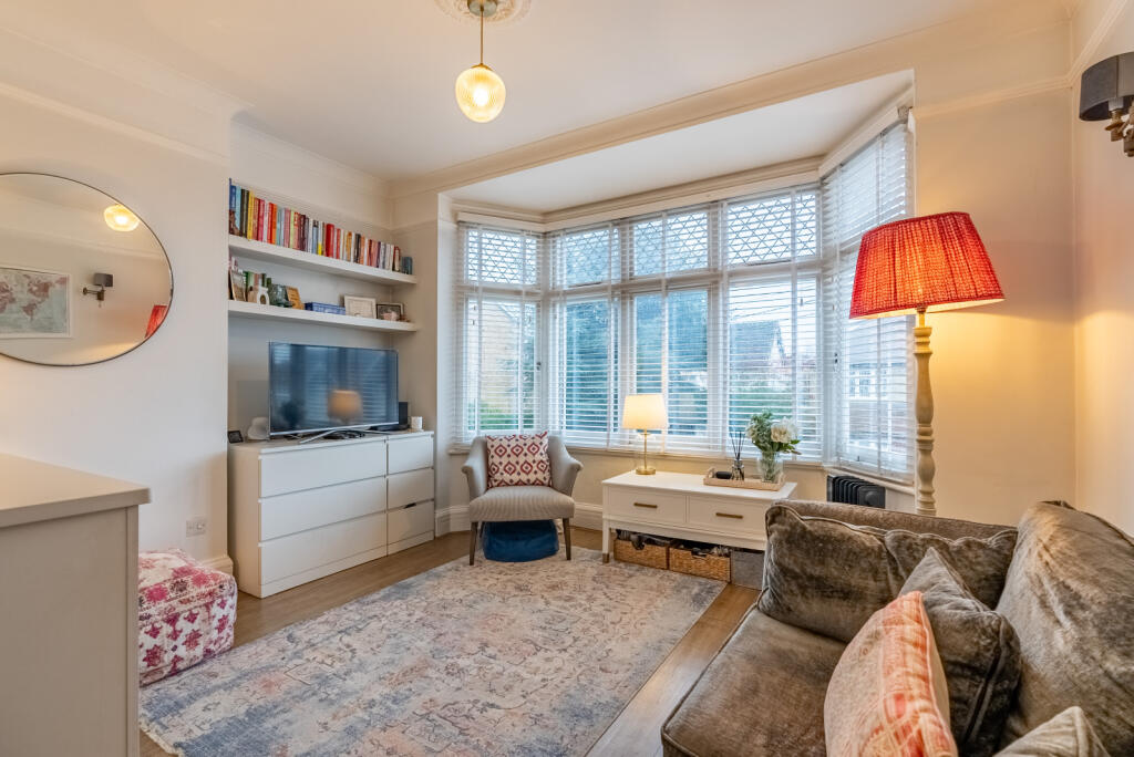 1 bedroom apartment for sale in Carlisle Avenue, St. Albans, Hertfordshire, AL3