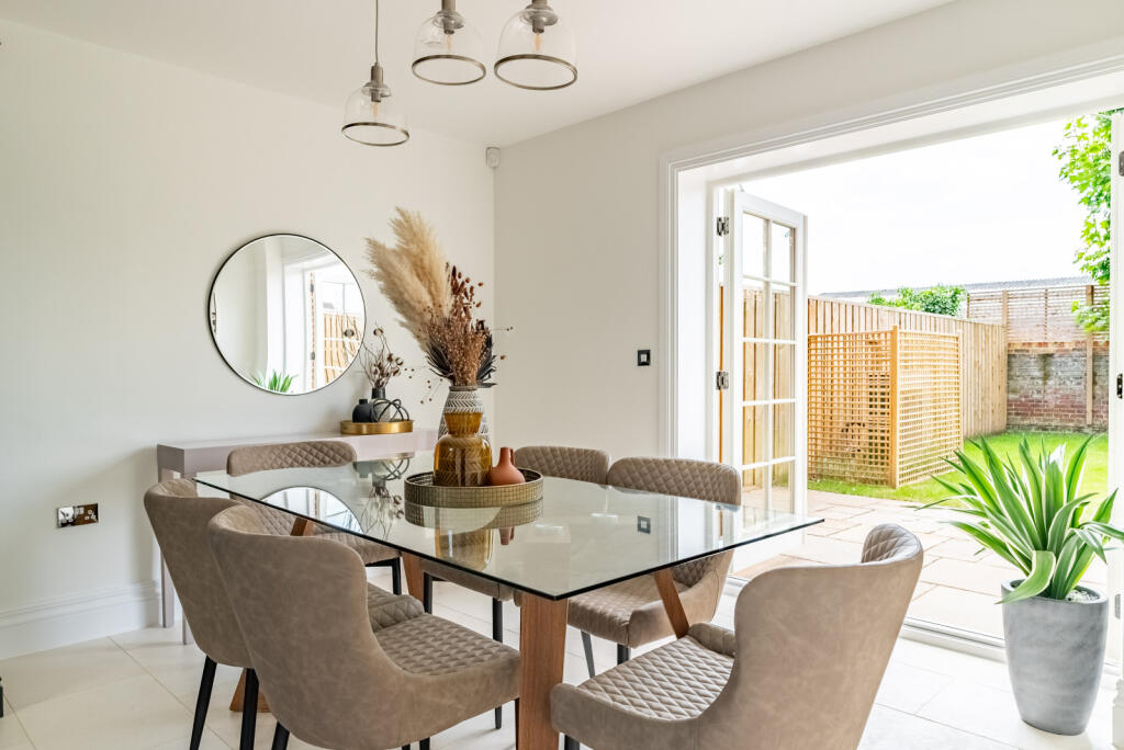 Additional property image - Bowgate Mews, St. Peters Close, St. Albans, Hertfordshire, AL1