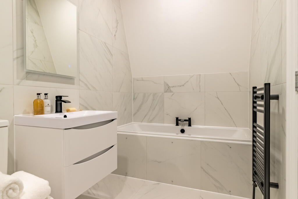 Additional property image - Bowgate Mews, St. Peters Close, St. Albans, Hertfordshire, AL1