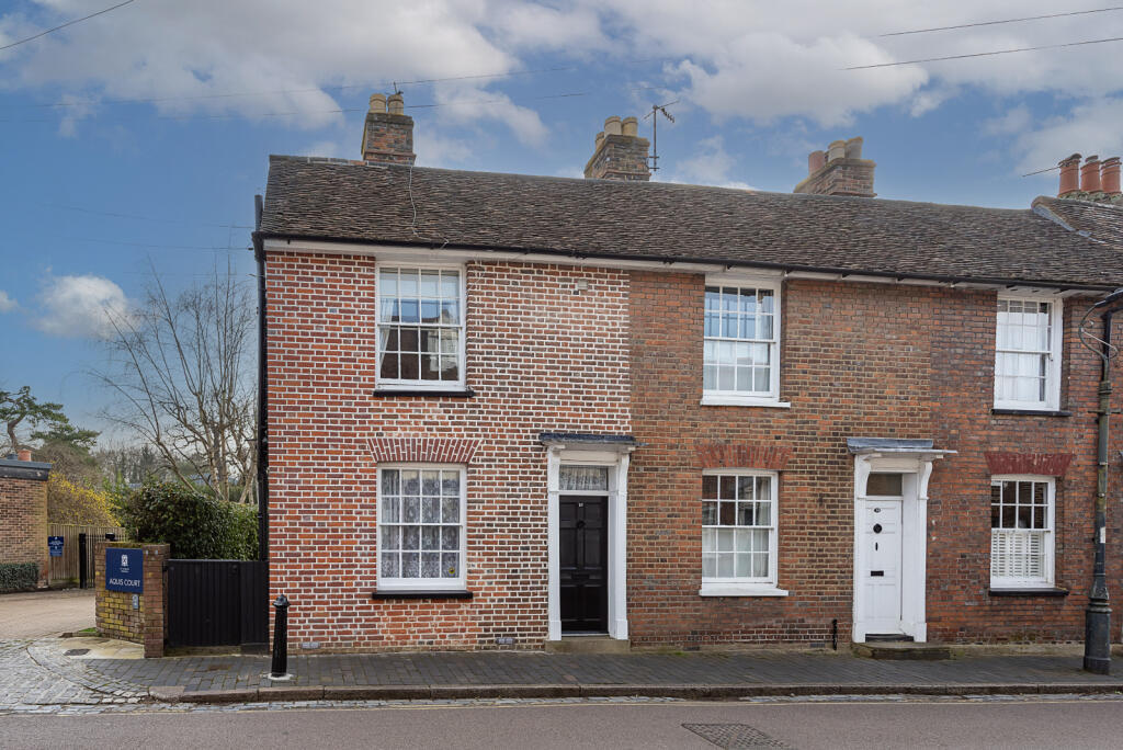 2 bedroom end of terrace house for sale in Fishpool Street, St. Albans, Hertfordshire, AL3