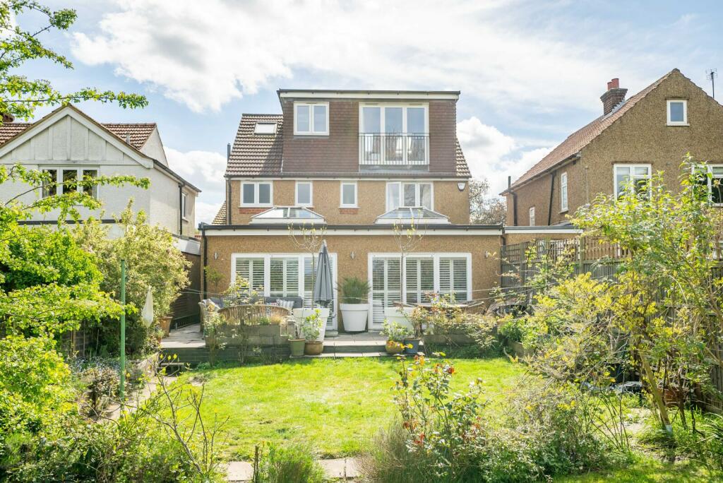 4 bedroom detached house for sale in Sandridge Road, St. Albans