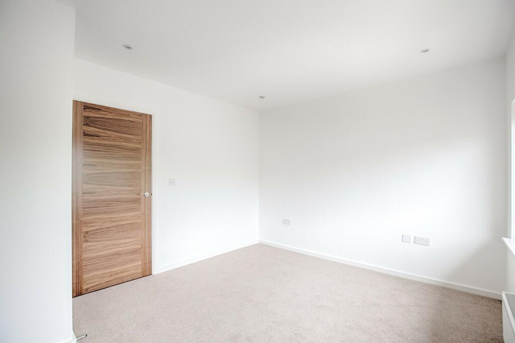 Additional property image - Lower Dagnall Street, St Albans, Herts, AL3