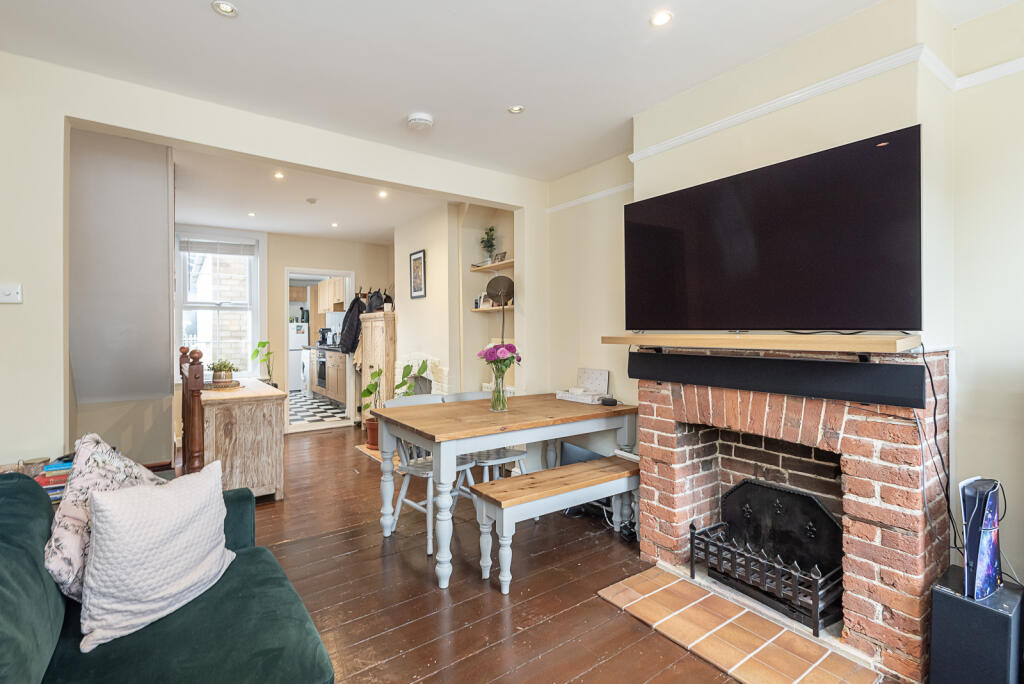 Additional property image - Bernard Street, St Albans, Herts, AL3