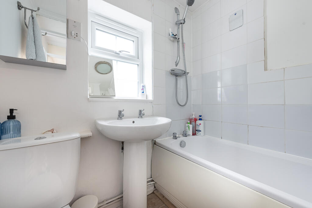 Additional property image - Bernard Street, St Albans, Herts, AL3