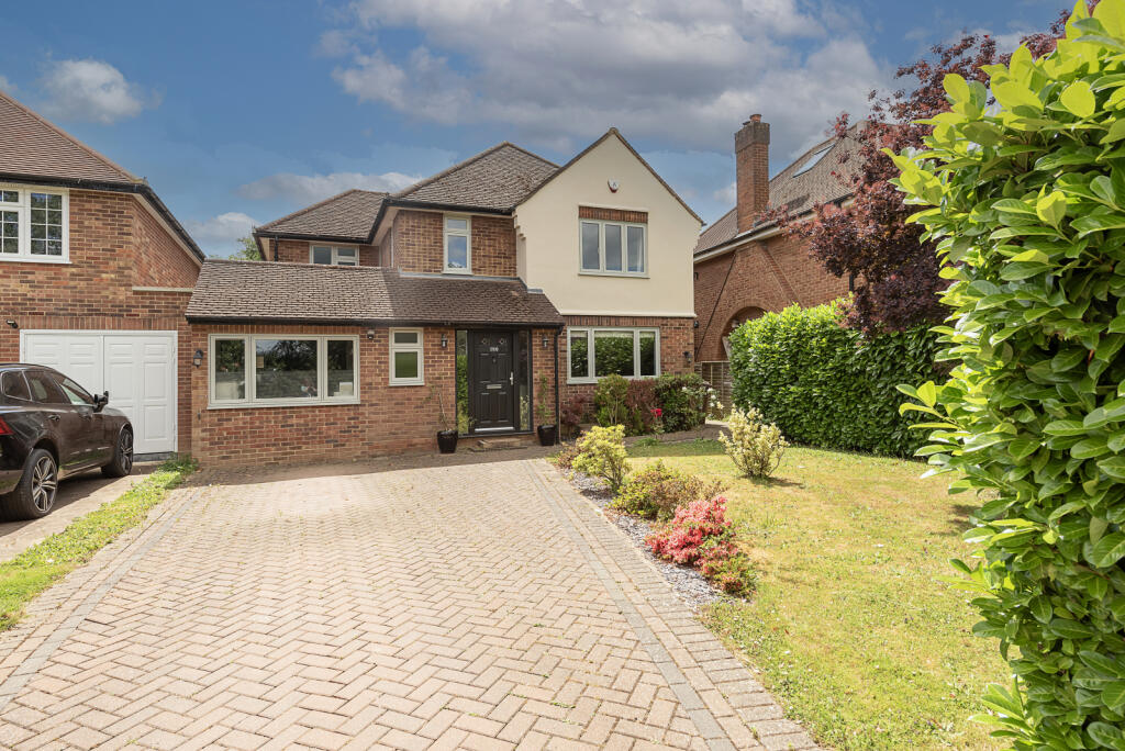 Main image of property: Tippendell Lane, Park Street, St. Albans, Hertfordshire, AL2