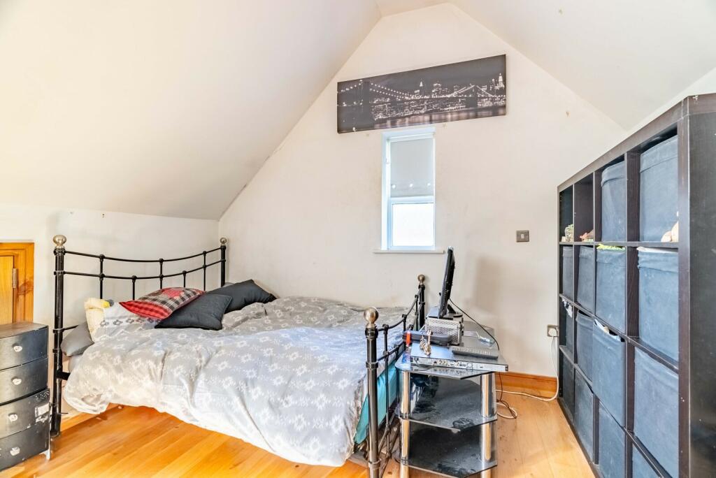 Additional property image - Watford Road, St. Albans, Hertfordshire, AL2