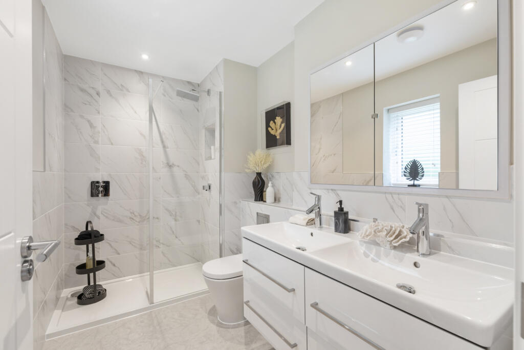 Additional property image - Acer Close, Frogmore, St. Albans, Hertfordshire, AL2