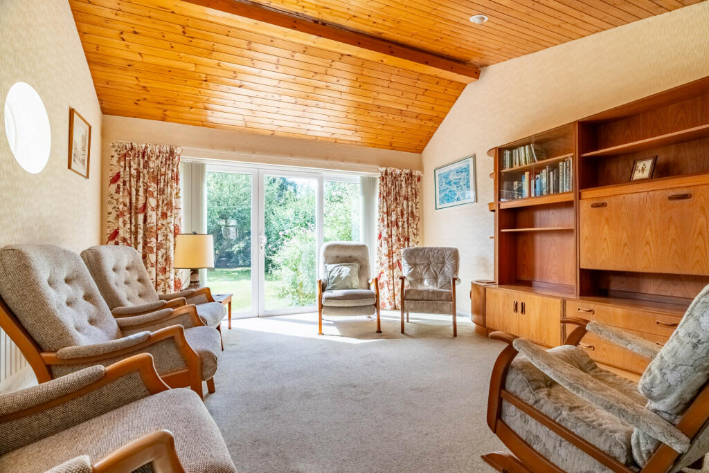 Additional property image - Foxcroft, St. Albans, Hertfordshire, AL1
