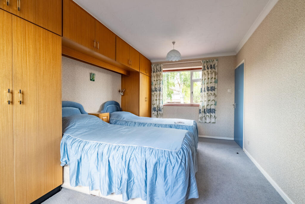 Additional property image - Foxcroft, St. Albans, Hertfordshire, AL1