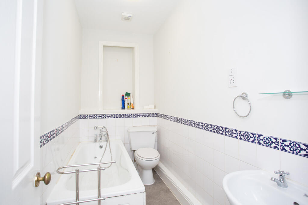 Additional property image - Victoria Street, St Albans, Herts, AL1