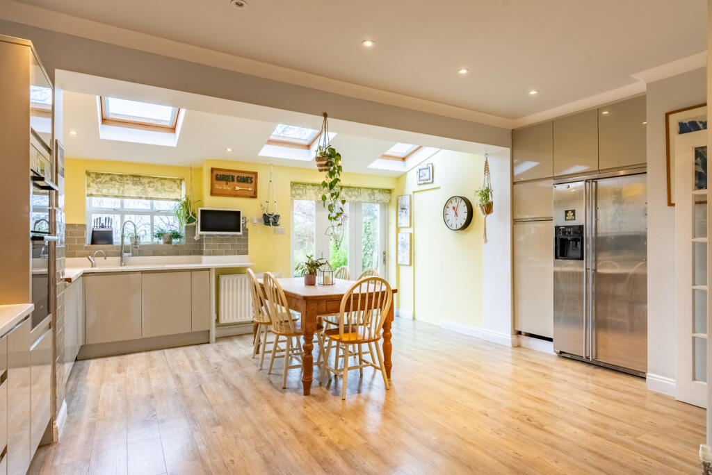 Additional property image - Goldsmith Way, St. Albans, Hertfordshire, AL3