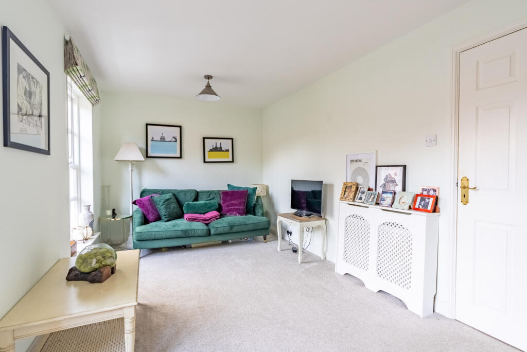 Additional property image - Goldsmith Way, St. Albans, Hertfordshire, AL3