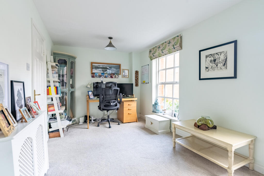 Additional property image - Goldsmith Way, St. Albans, Hertfordshire, AL3