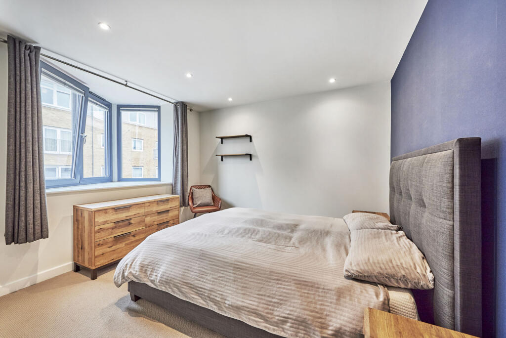 Additional property image - Camp Road, St. Albans, Hertfordshire, AL1
