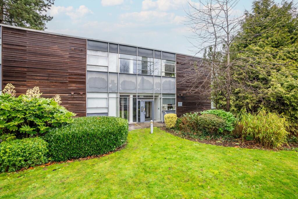 Main image of property: Newsom Place, Hatfield Road, St. Albans, Hertfordshire, AL1