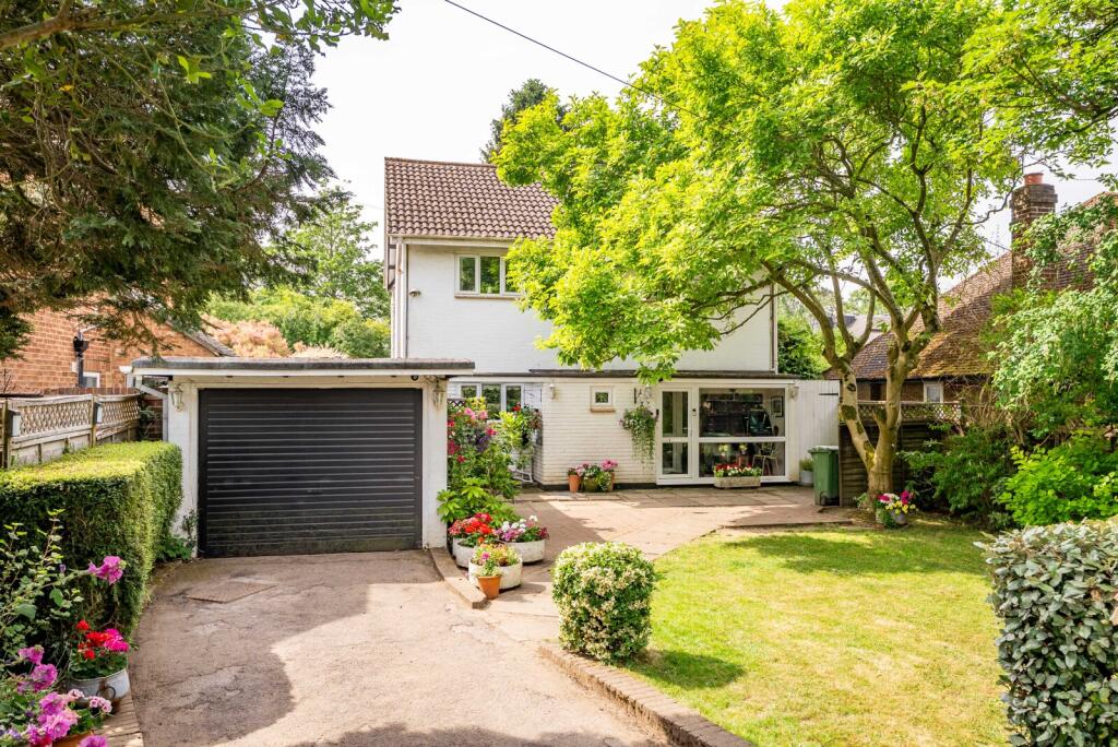 Main image of property: Sandpit Lane, St. Albans, Hertfordshire, AL1