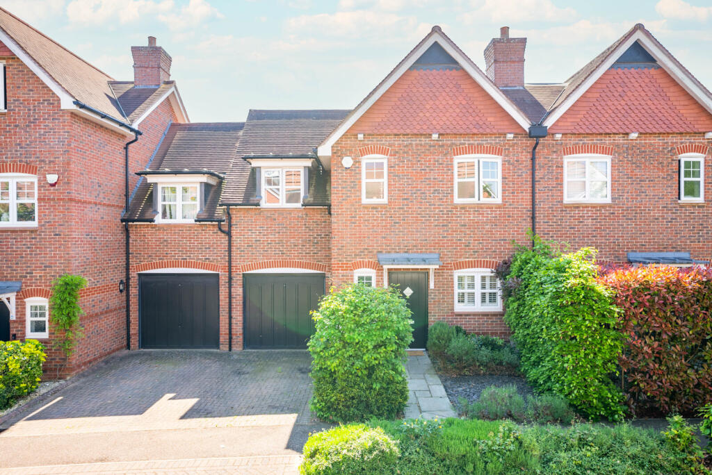 Main image of property: Cassius Drive, Kings Park, St. Albans, Hertfordshire, AL3