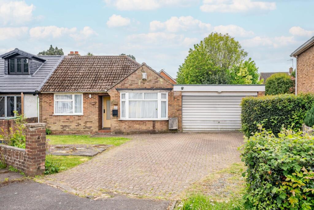 Main image of property: Hollybush Avenue, St. Albans, Hertfordshire, AL2