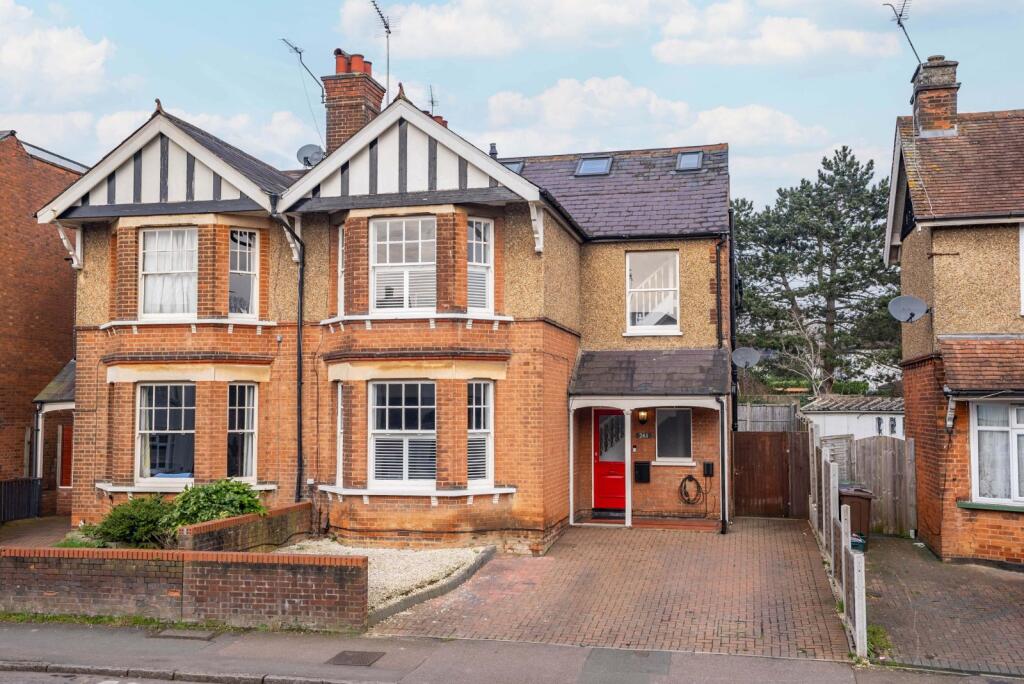 Main image of property: Hatfield Road, St. Albans, Hertfordshire, AL1