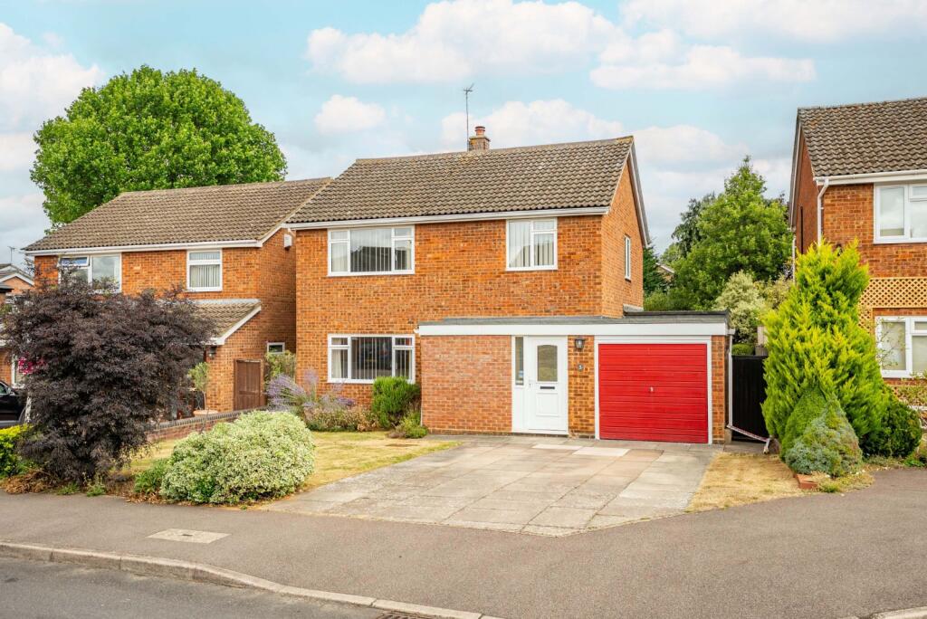 Main image of property: Corby Close, St. Albans, Hertfordshire, AL2