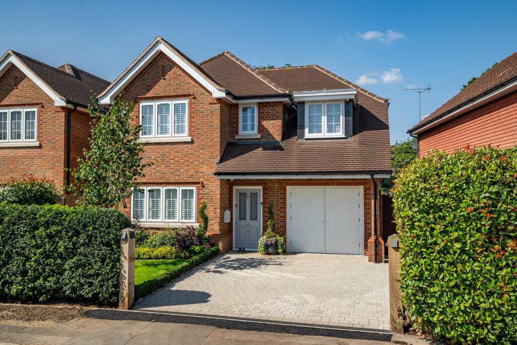 Main image of property: Burston Drive, Park Street, St. Albans, Hertfordshire, AL2