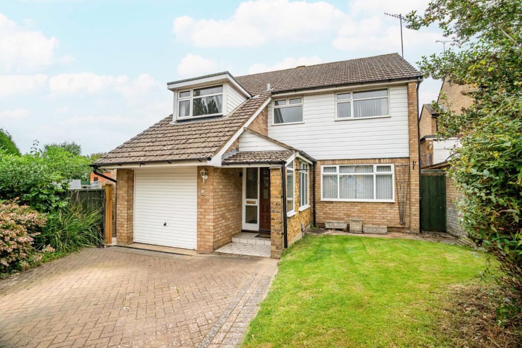 Property image for Field View Rise, Bricket Wood, St. Albans, Hertfordshire, AL2