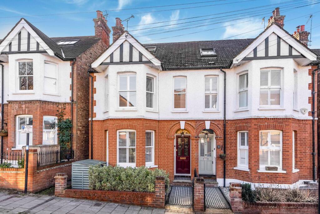 Main image of property: Carlisle Avenue, St. Albans, Hertfordshire, AL3