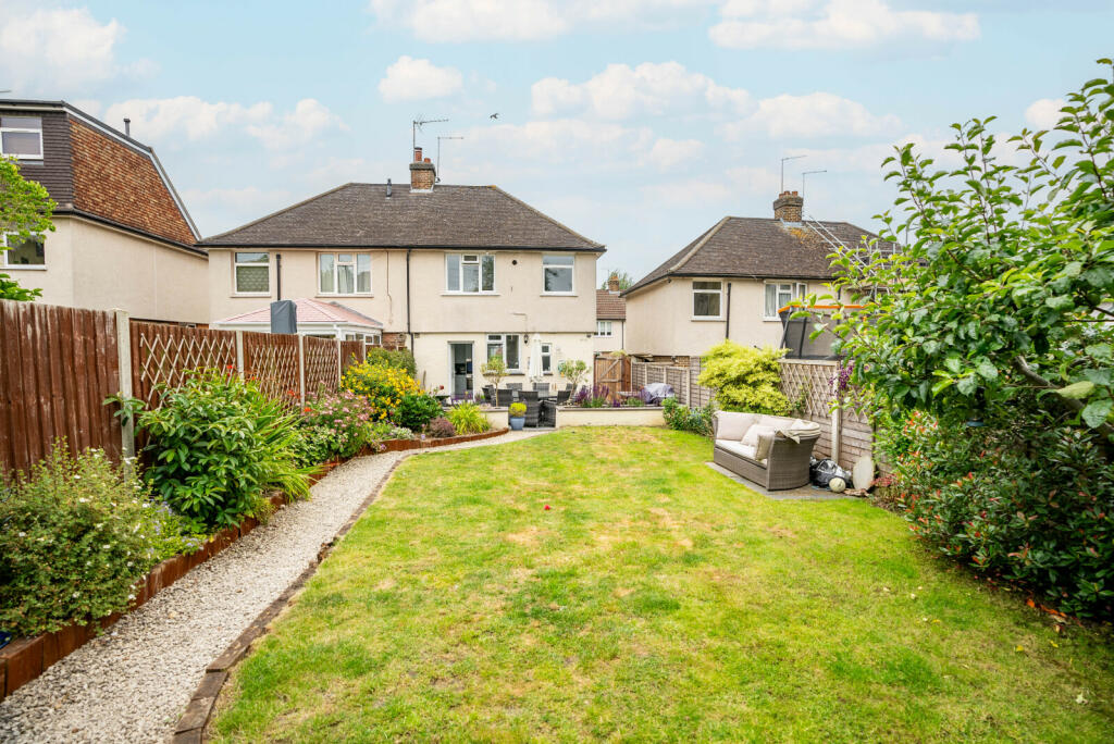 Main image of property: Hyde View Road, Harpenden, Hertfordshire, AL5