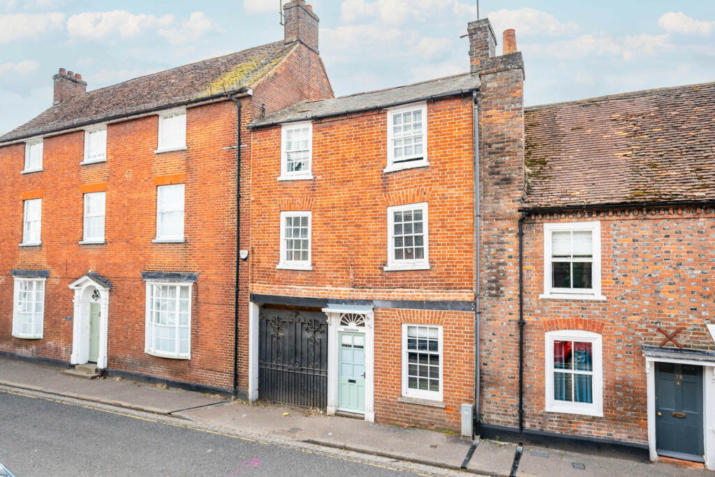 Main image of property: High Street, Markyate, St. Albans, Hertfordshire, AL3