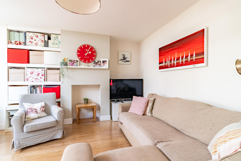 Additional property image - Ver Road, Redbourn, St. Albans, Hertfordshire, AL3