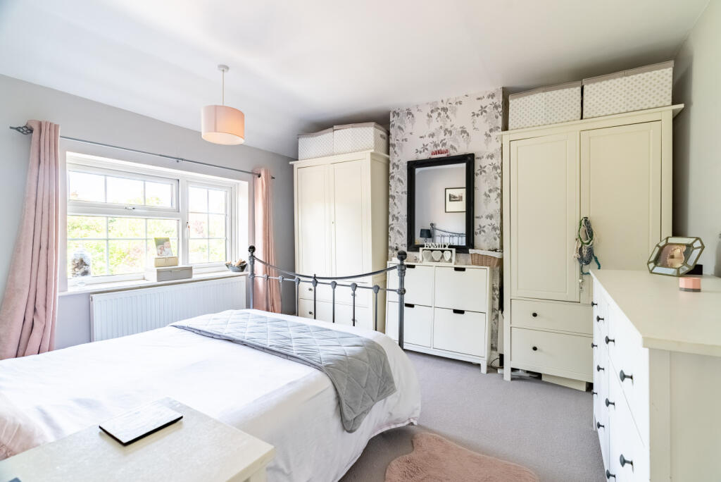 Additional property image - Ver Road, Redbourn, St. Albans, Hertfordshire, AL3
