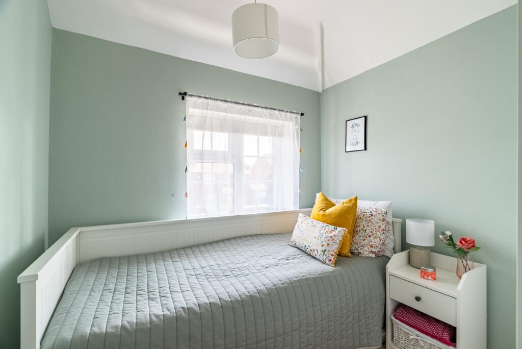 Additional property image - Ver Road, Redbourn, St. Albans, Hertfordshire, AL3