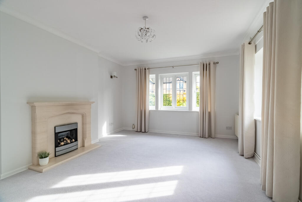 Additional property image - Manland Avenue, Harpenden, Hertfordshire, AL5
