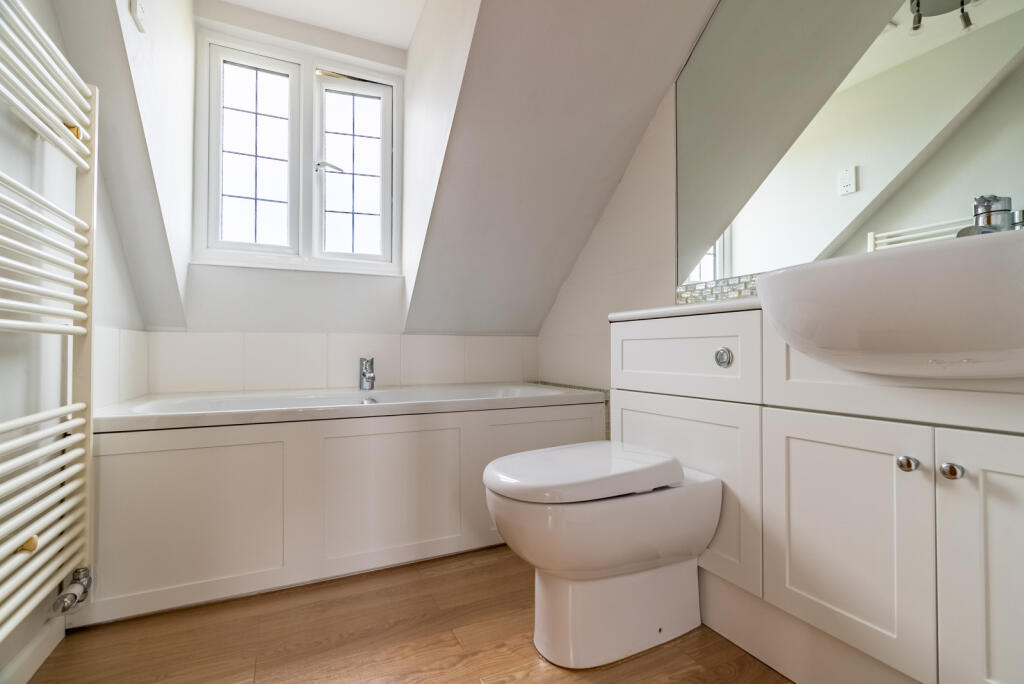 Additional property image - Manland Avenue, Harpenden, Hertfordshire, AL5