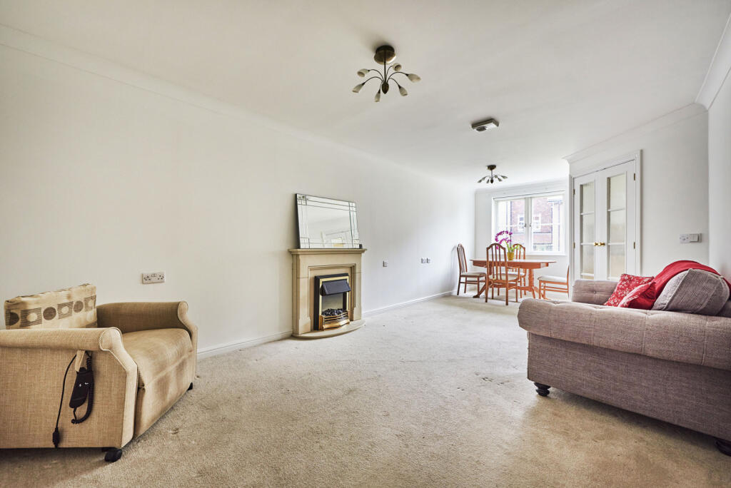 Additional property image - Southdown Road, Harpenden, Hertfordshire, AL5