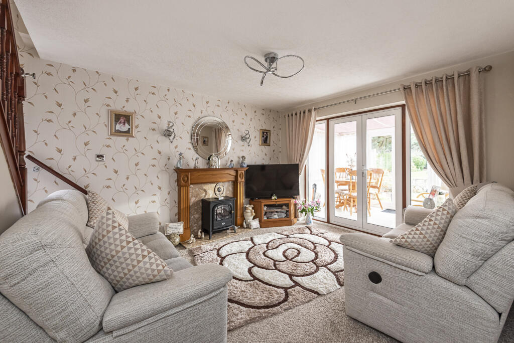 Additional property image - Snatchup, Redbourn, St. Albans, Hertfordshire, AL3