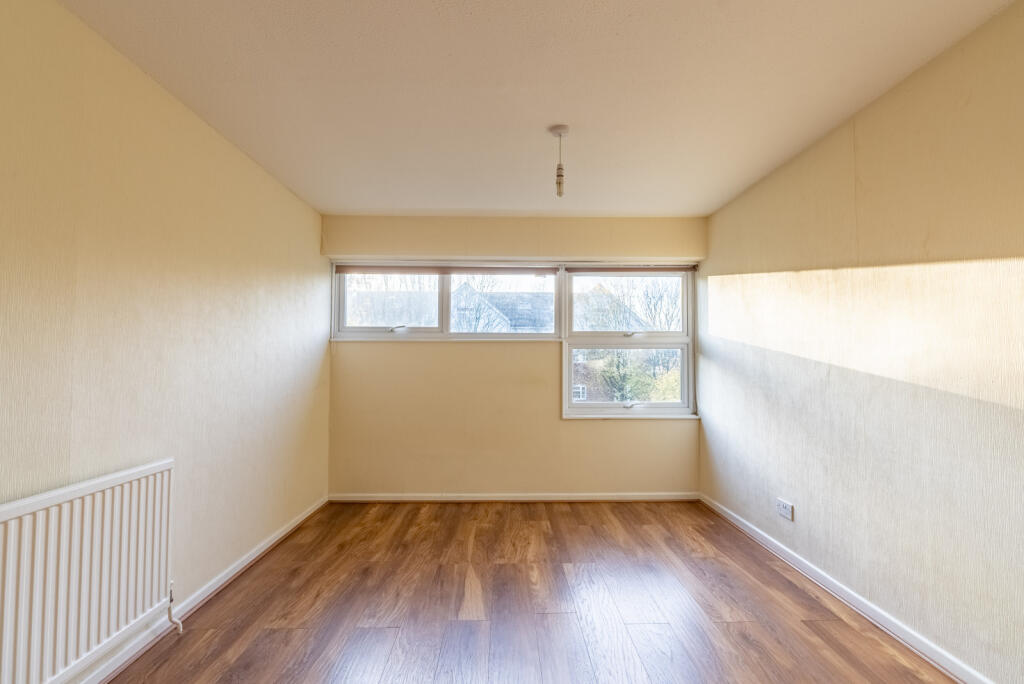 Additional property image - Willow Way, Harpenden, Herts, AL5
