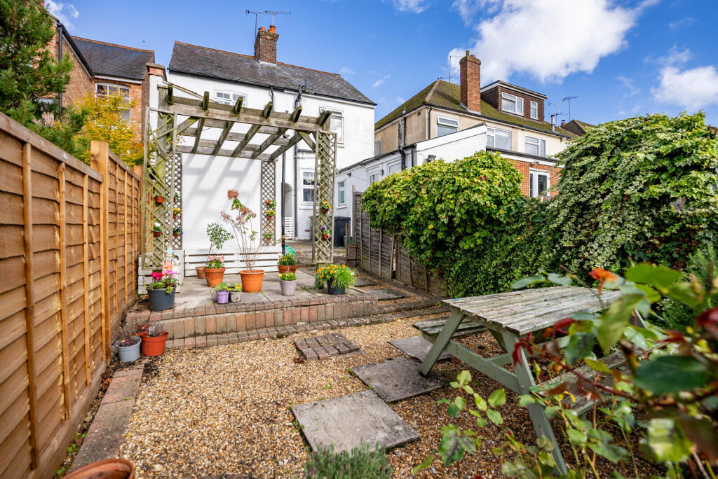 Additional property image - Salisbury Road, Harpenden, Hertfordshire, AL5