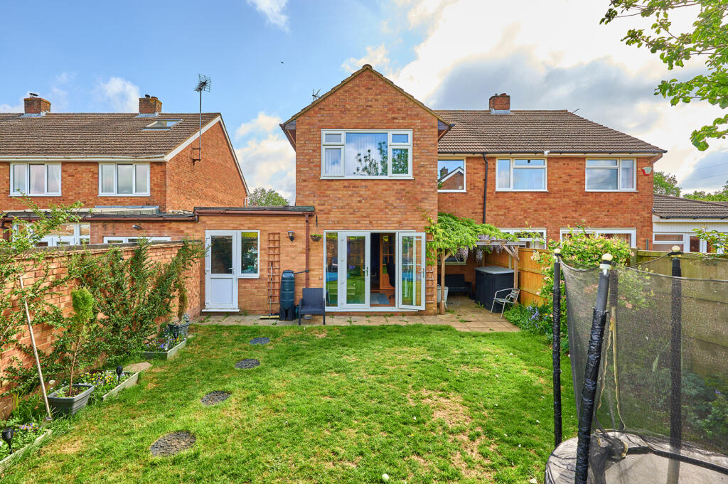 Main image of property: Five Oaks, Caddington, Luton, Bedfordshire, LU1