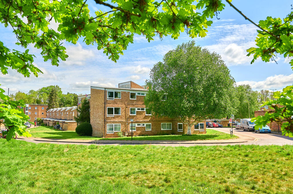 Main image of property: Bowling Close, Harpenden, Hertfordshire, AL5