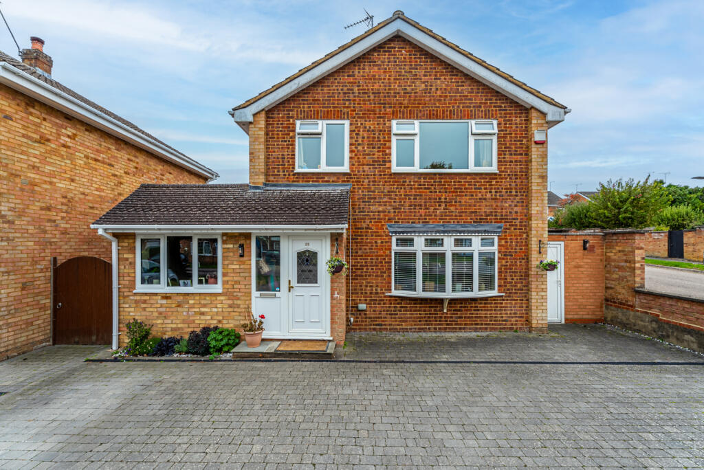 Main image of property: Long Meadow, Markyate, St. Albans, Hertfordshire, AL3